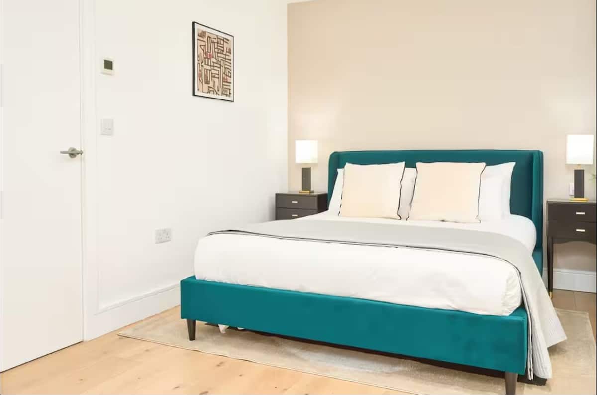 Modern 1-Bed with Balcony · Central London - 3
