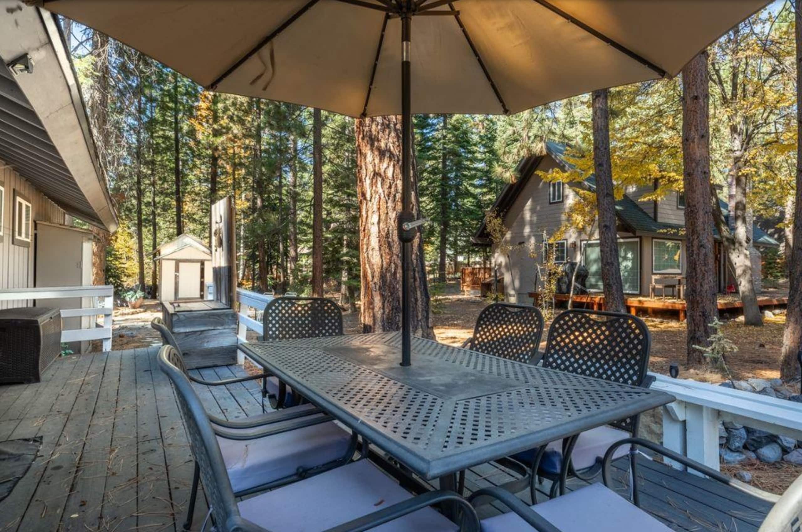 Cozy Carnelian Bay Home, Hot Tub, Beach & Skiing - Photo 14