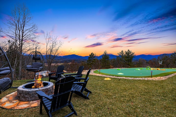 Luxe Asheville|Mtn Views• Sleeps20•Golf+Pickleball - Villas for