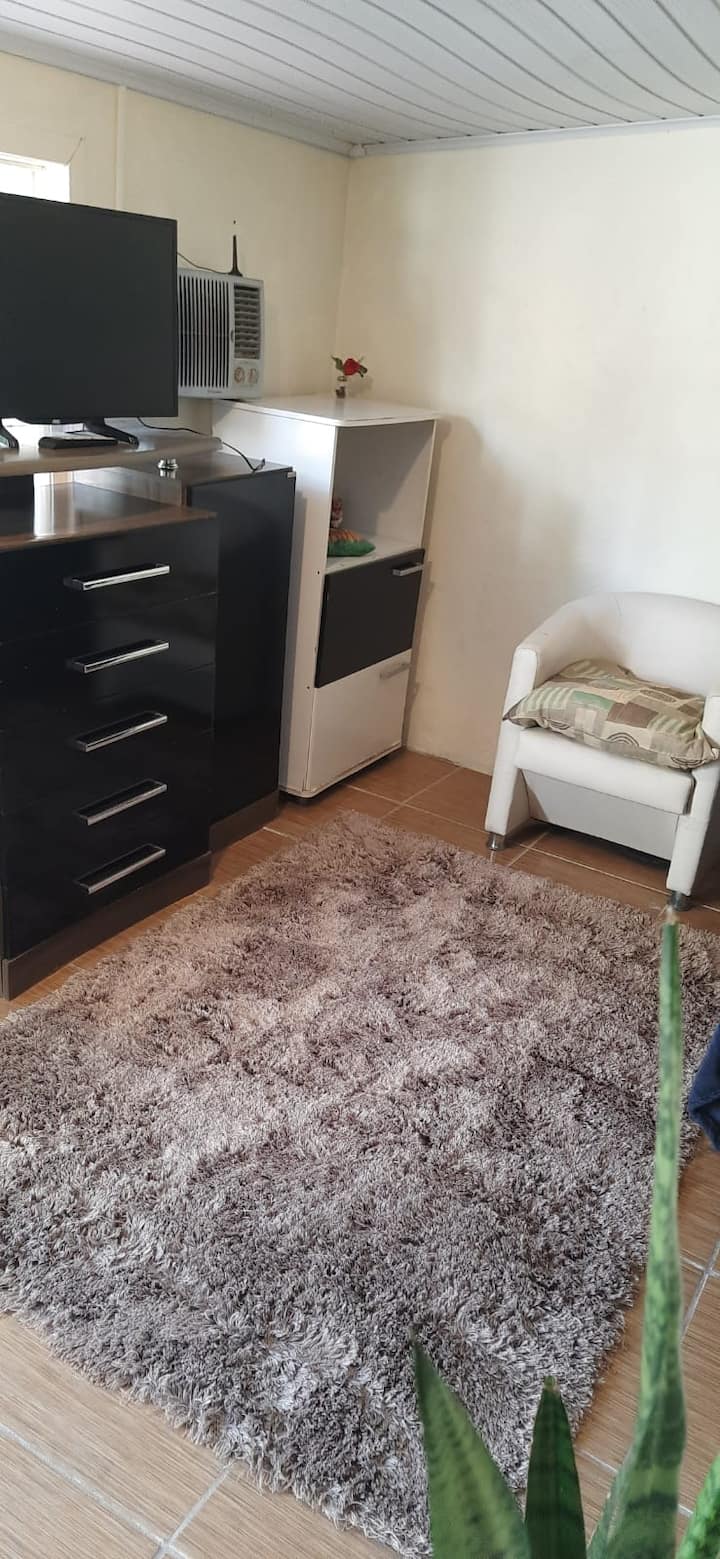 Quarto Com Banheiro Privativo A 3min Do Centro - Santa Cruz do Sul