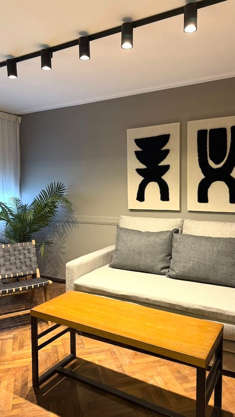 Top Airbnb: Brand New Apartment in the Heart of Tucumán en Departamento Capital