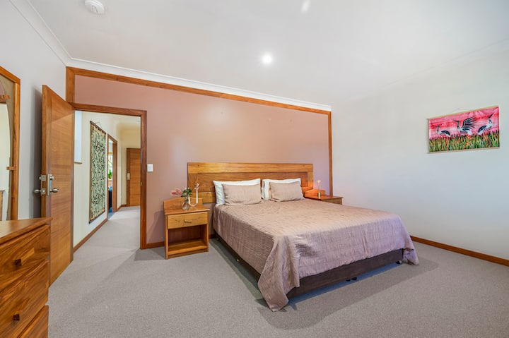 საძინებელი 2