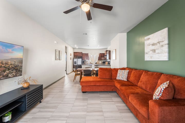 Modern 2br 2ba Home King Bed Smart Tvs D - North Hills - El Paso
