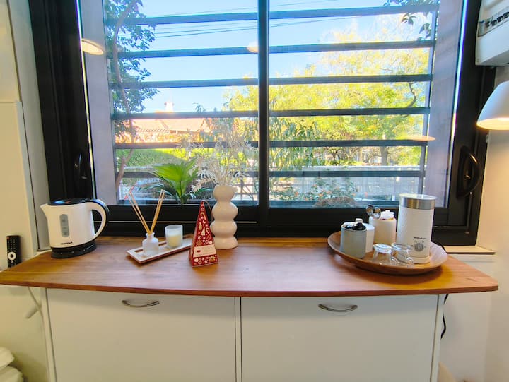 Studio 2 Climatisé, Terrasse Stationnement Gratuit - Montpellier