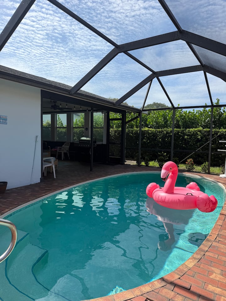 Family Pool Paradise  5 Min To Beach  Game Room - Naples, FL