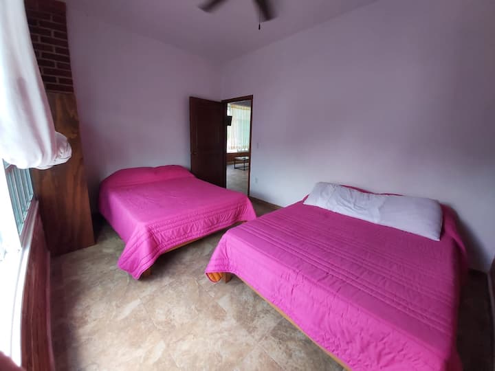Dhomë gjumi 2
