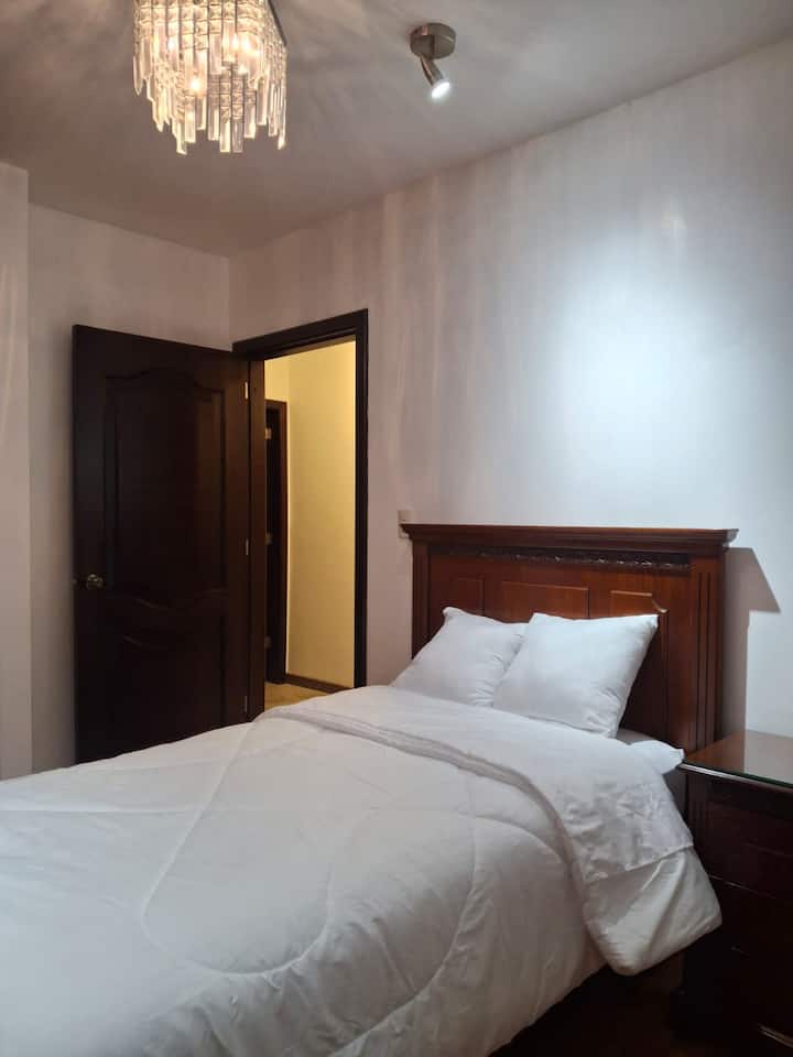 غرفة النوم 2