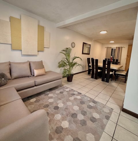Top Airbnb: Casa 6-8|Consulado Refrigeration •Zaragoza •Invoice in Chihuahua