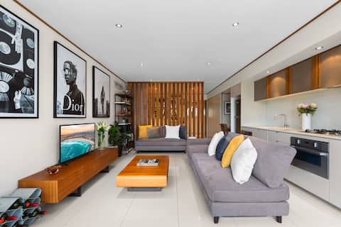 Successful Airbnb property: Drews Bondi Beach Pad - Music Inspired in Bondi Beach