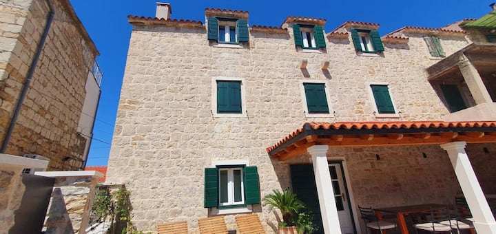 Beautiful Renovated Stone Villa - Split