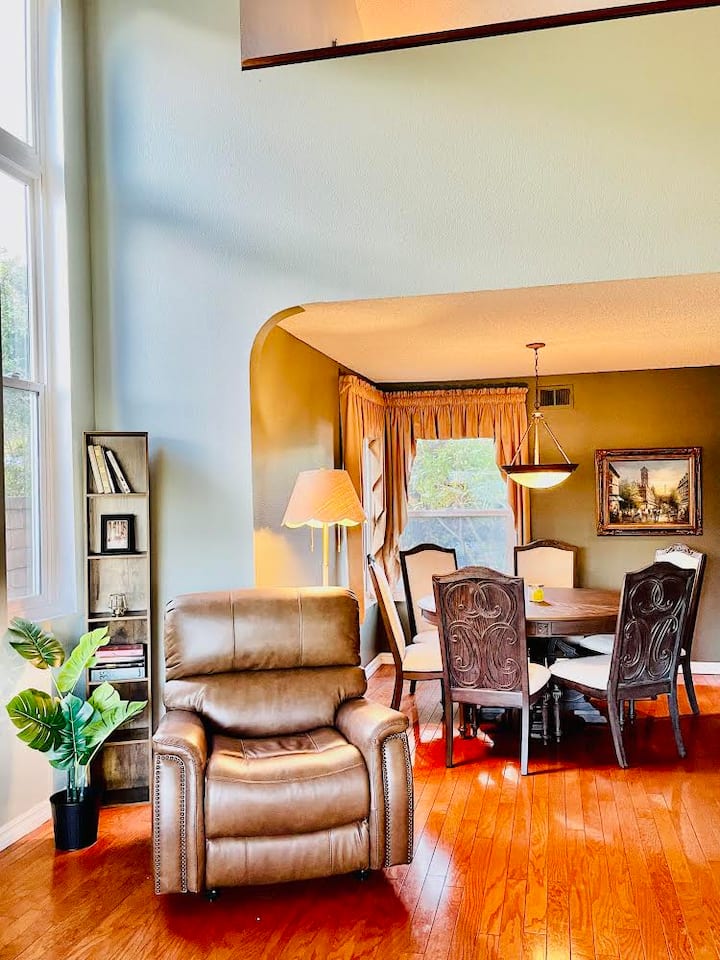 25% Off | Charming 3br Home With Private Pool - Chino, CA