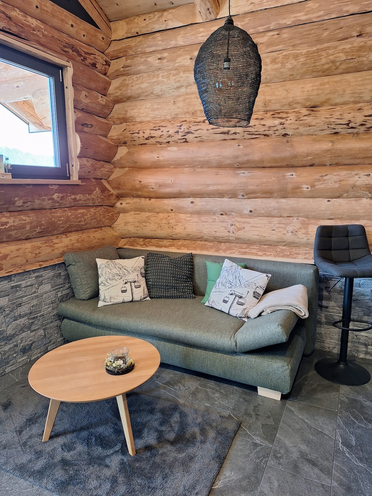 Top Airbnb: Fäsch Time Out Cabin in Flums