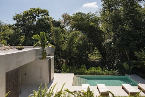 Poetic 2BR Riverside Villa - Pererenan