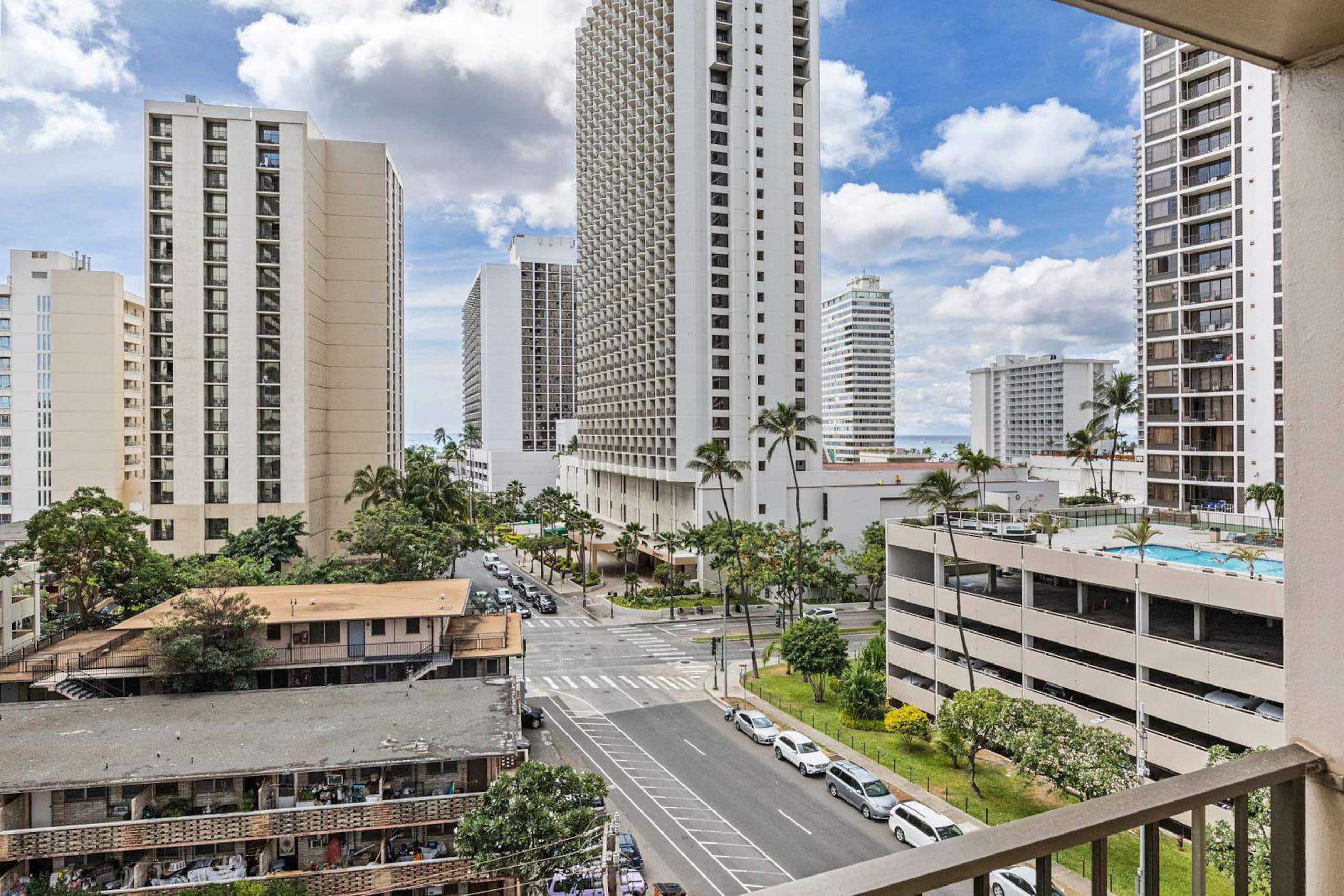 8th Fl Waikiki Sunset | Parking | Pool | AC - Image 16