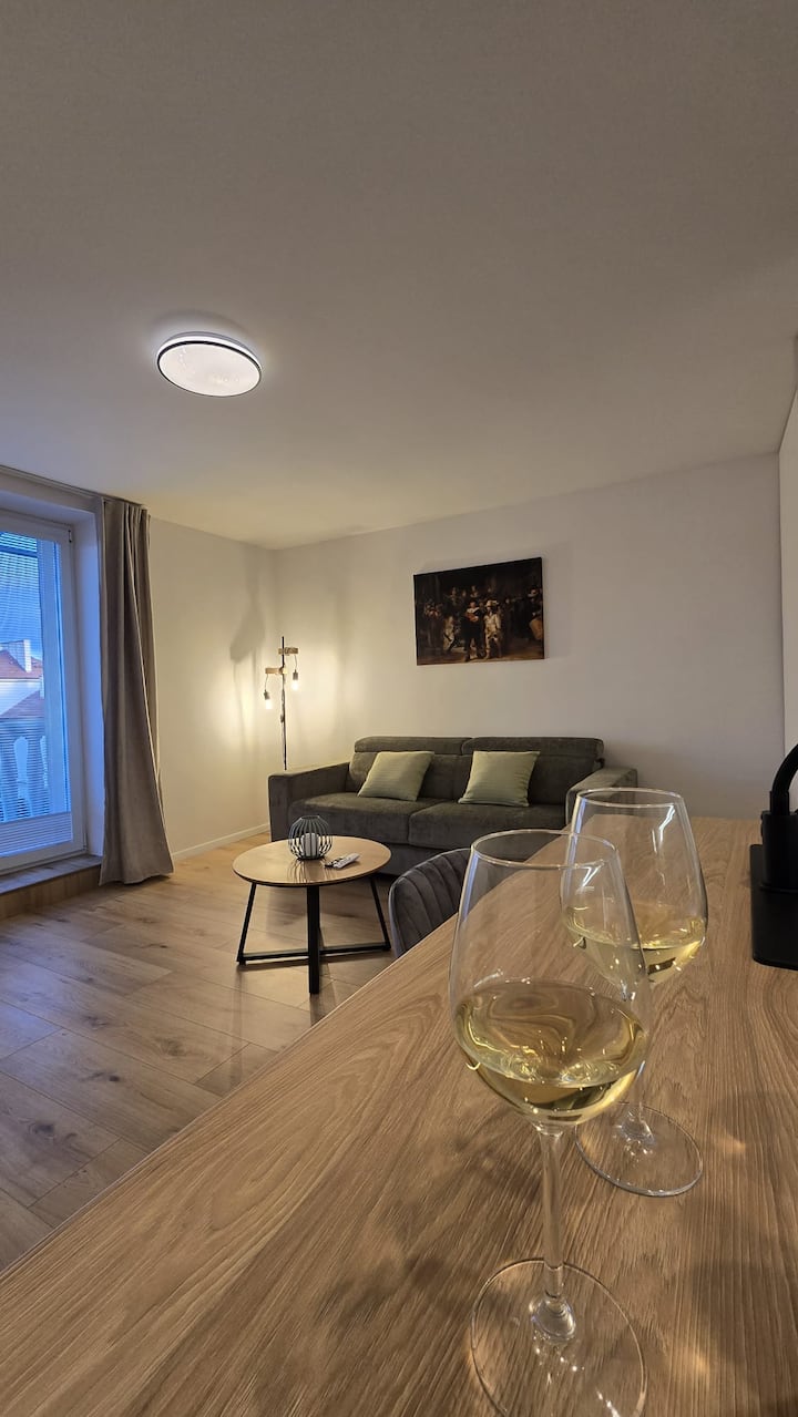 Košice Pasteur Square- Modern Flat, Great Location - Košice