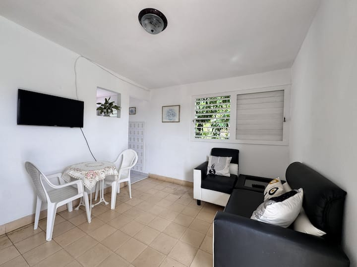 Apartamento Independiente A 150 Metros De La Playa - Varadero