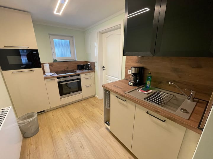 Komfort-apartment Im Ortsteil Zella - Zella-Mehlis