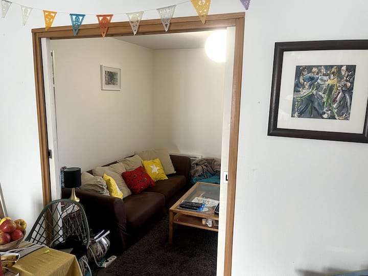 Une Chambre Avec Grand Lit, Appartement Duplex - Rennes