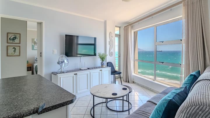 Beach Front, Blouberg Beauty, 1 Bedroom Apartment. - Parklands