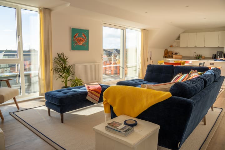 Dunlin, A Luxury 2 Bedroom Penthouse - Budleigh Salterton