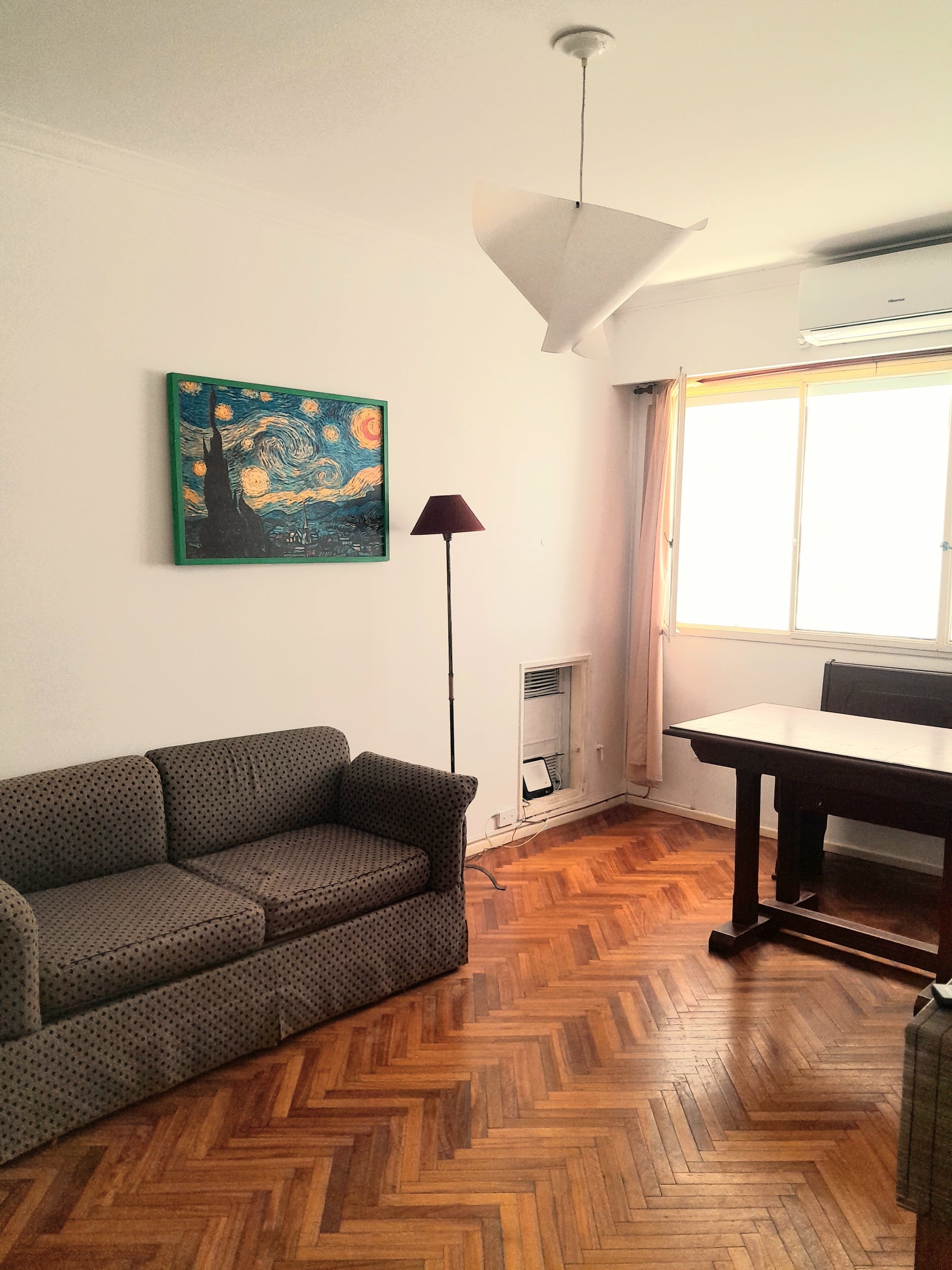 One-bedroom apartment in Monserrat