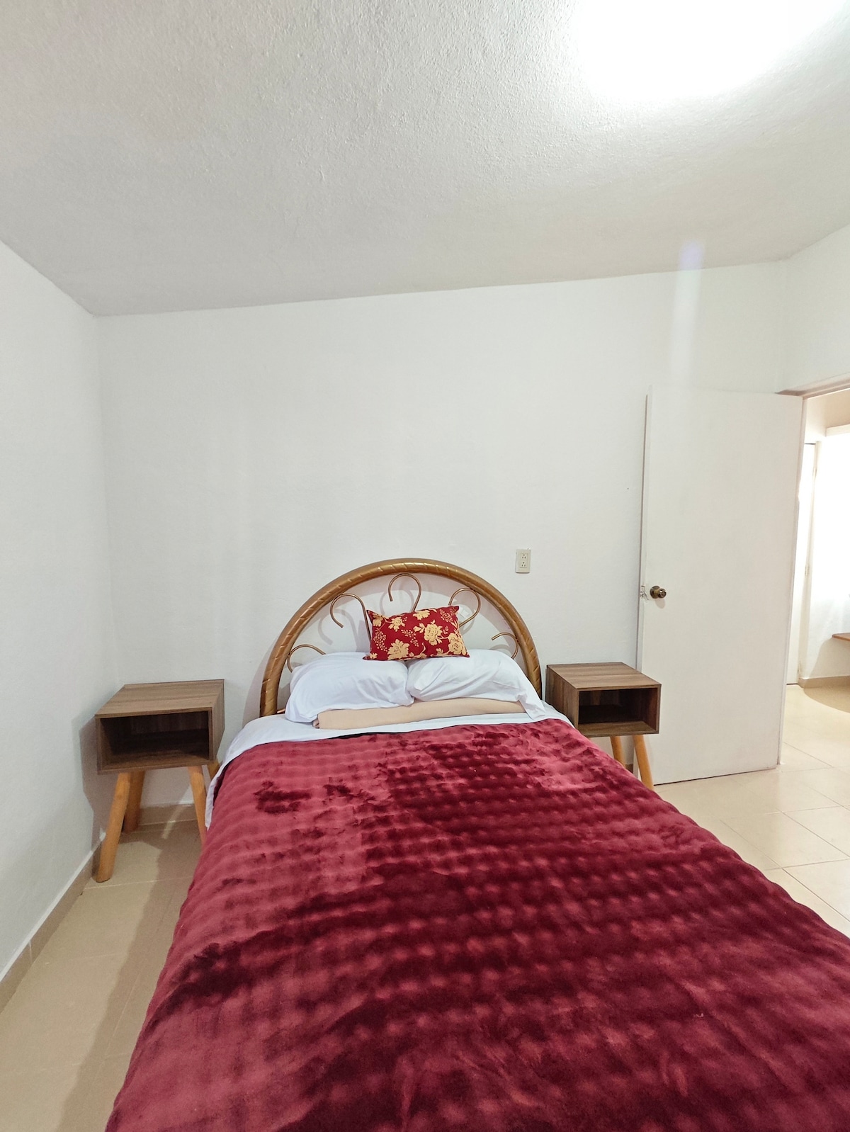 غرفة النوم 1