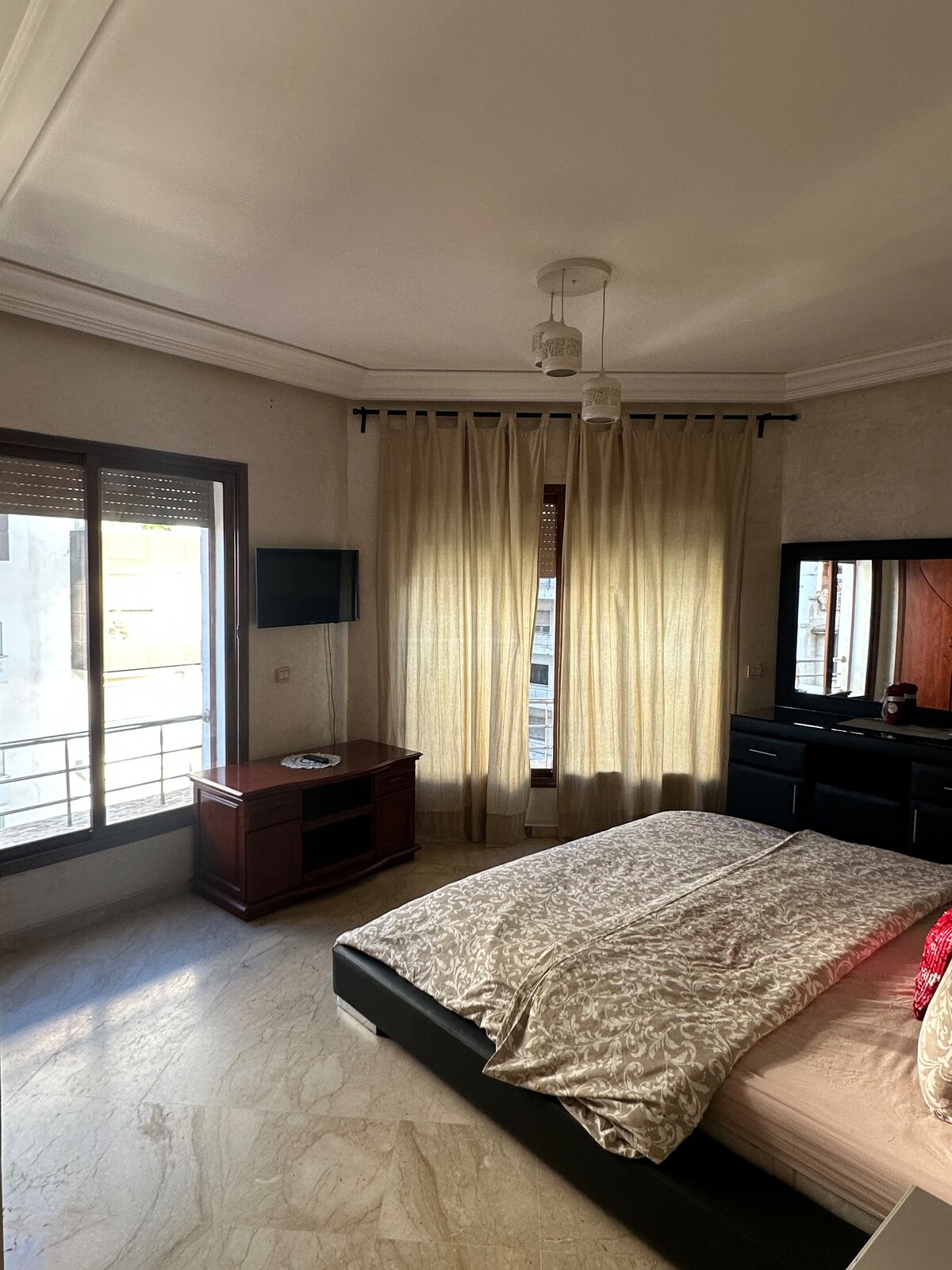 Rental unit in Casablanca  1 bedroom  4 beds  15 baths - image 3