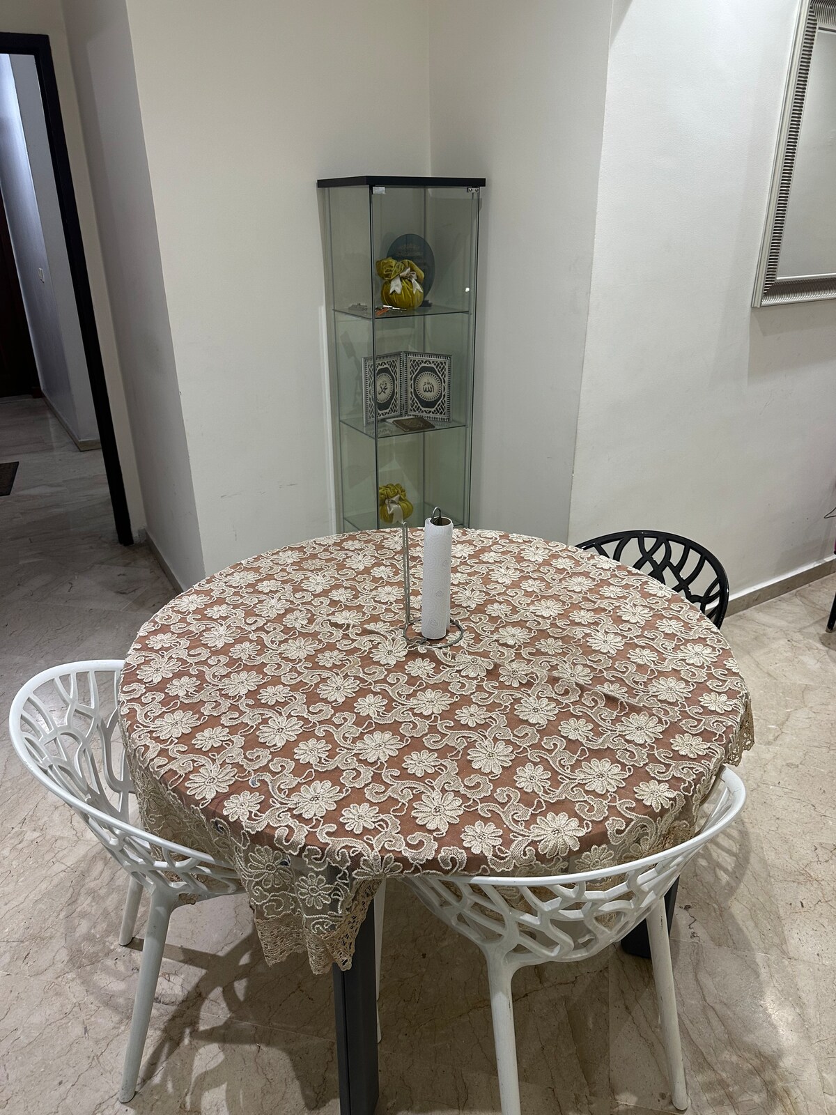 Rental unit in Casablanca  1 bedroom  4 beds  15 baths - image 5