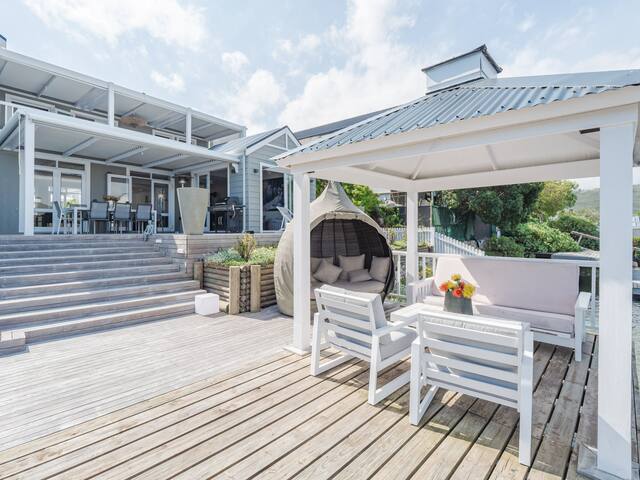 Thesen Rentals With Magru managed Airbnb listing 3