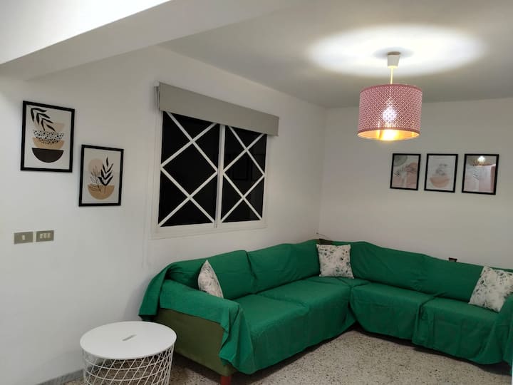 A Estrenar Hostel En El Mocanal - El Hierro