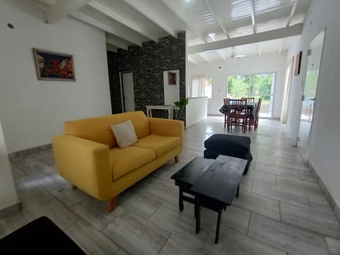 Amparo house with pool in San Vicente