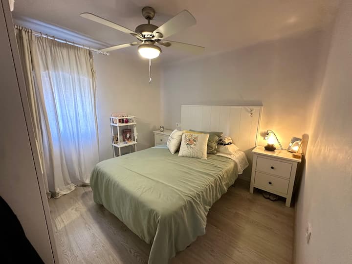 Основна спалня