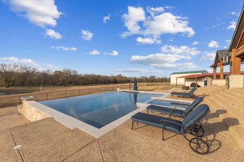 Royse City Pool+Hot Tub+Game Room | Near Lakes