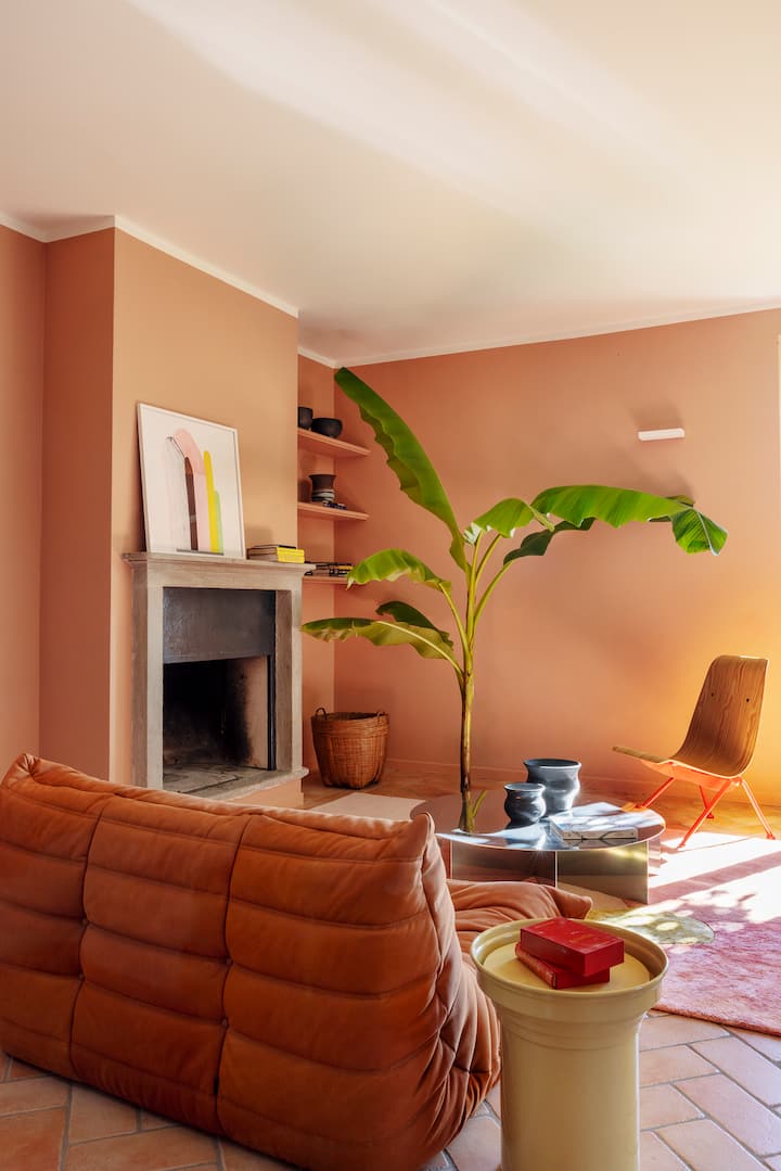 Mirasole: A Design Retreat In The Countryside - Varese