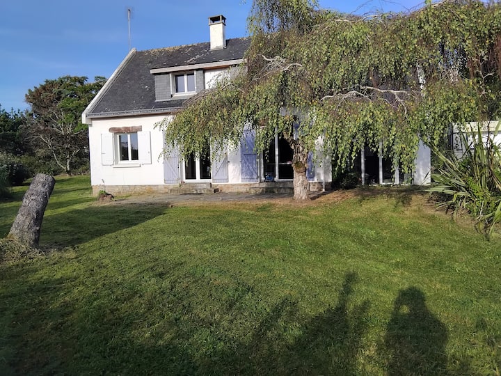 Chambre Dans  Une Maison - Étel