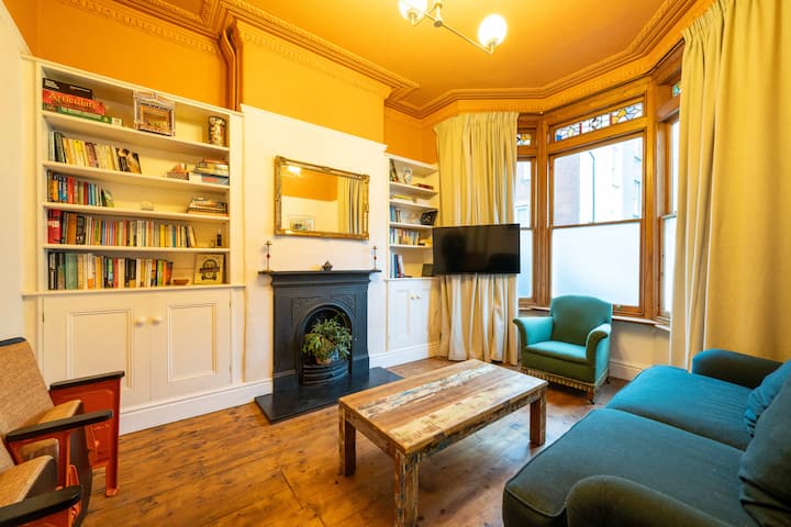 Beautifully Styled Period Home In Heart Of Bristol - Bristol