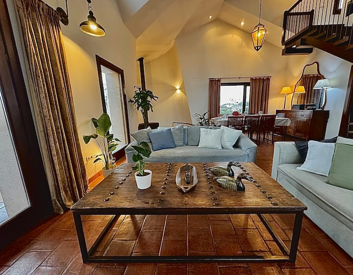 Maravillosa Casa Con Piscina Climatizada - Cantalejo