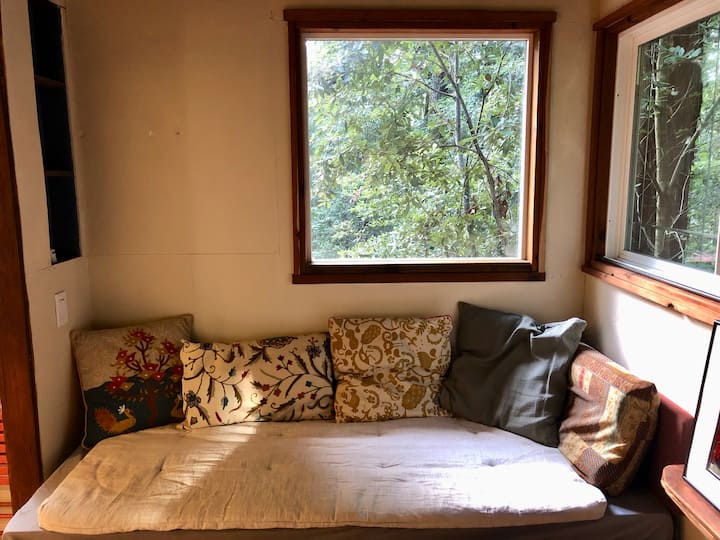Tiny House Adventure! - Cooks Beach, CA