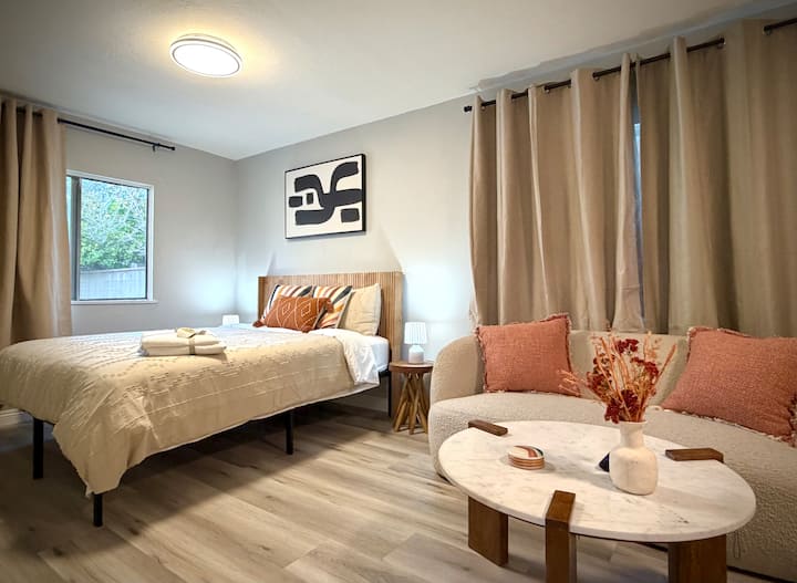 1br Private Adu | Central Pasadena | Parking - パサデナ, CA