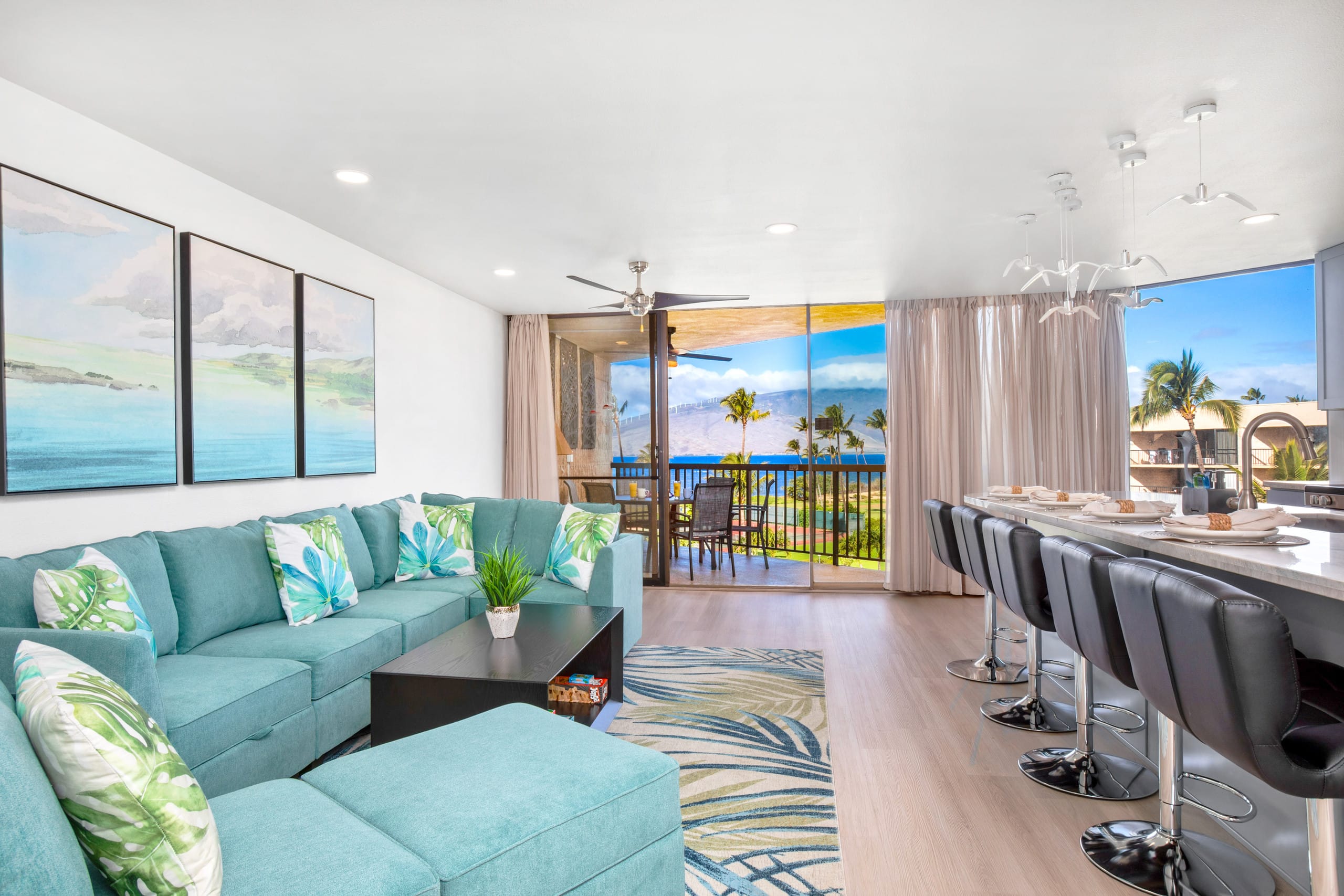 Island condo w/ beach access & pool - Image 1