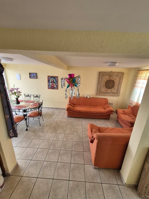 Top performing Airbnb: Casa Piñata in Corregidora