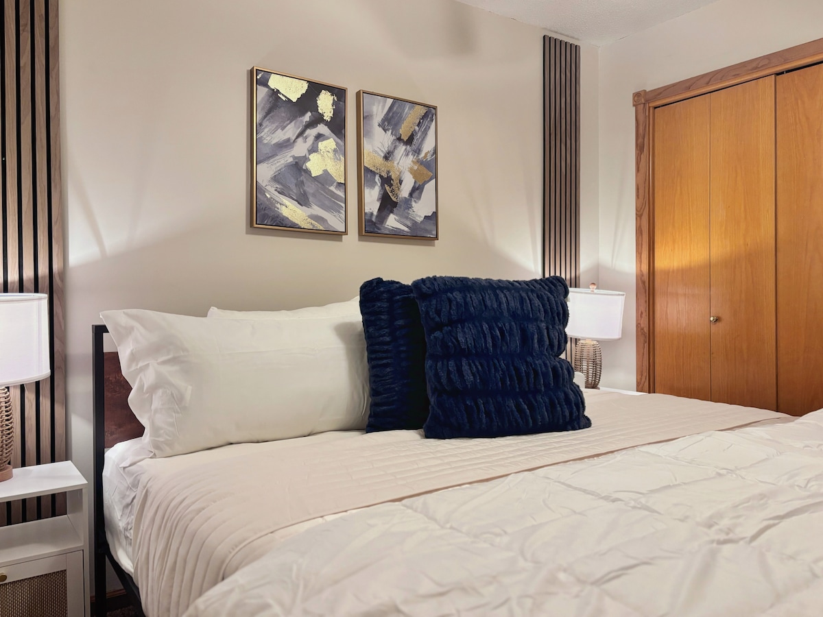 سرير بحجم كينج، الطابق الثاني!