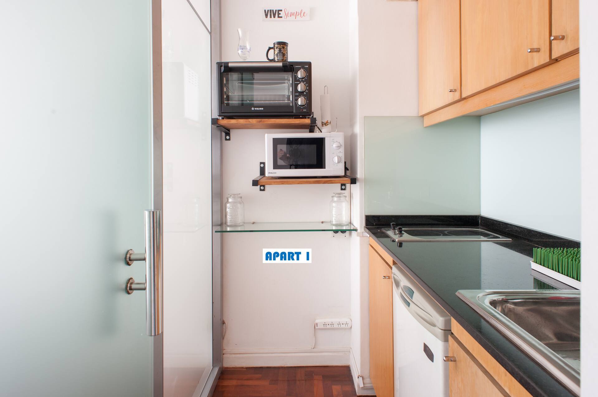 Três apartamentos a 300 metros em Retiro