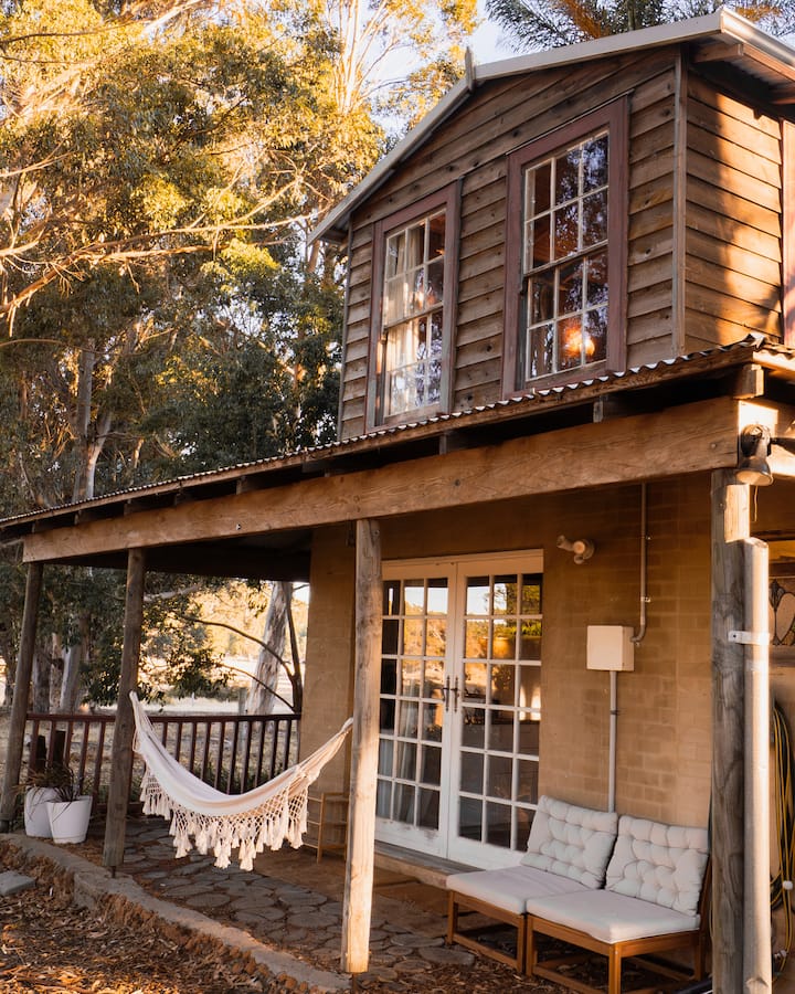 Cute Farm Studio With Loft Bed - Busselton