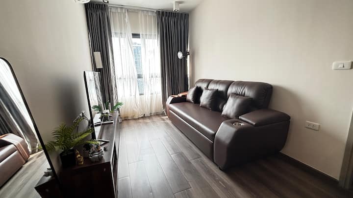 Cozy Bangkok 2 Bedroom Apartment, Great Location - Thailand