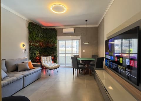 Top Airbnb: Wonderful spacious apartment Av. Paulista 6 people in Jardim Paulista