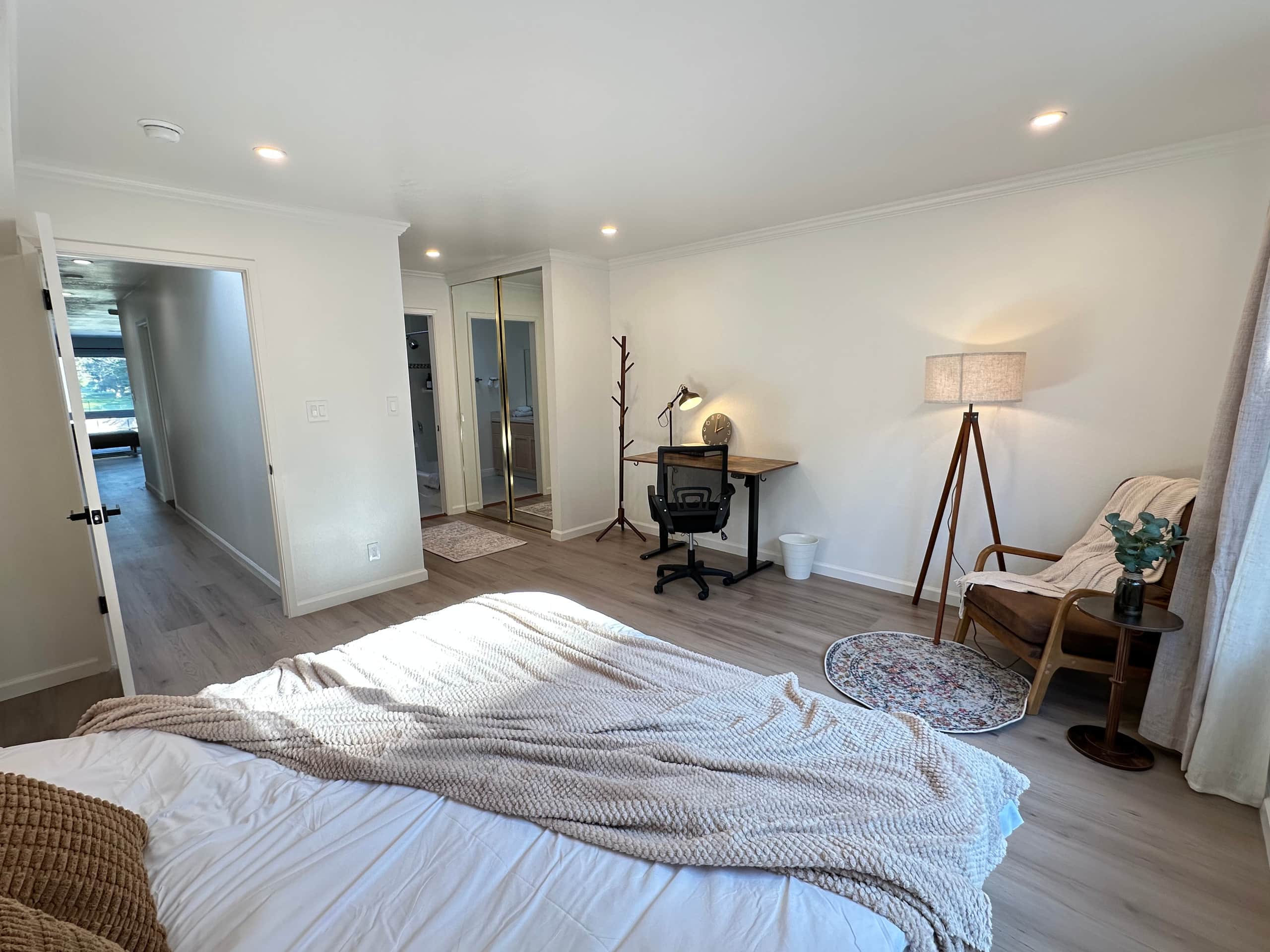 Home in San Francisco · ★4.86 · 4 bedrooms · 5 beds · 2 baths - Image 49