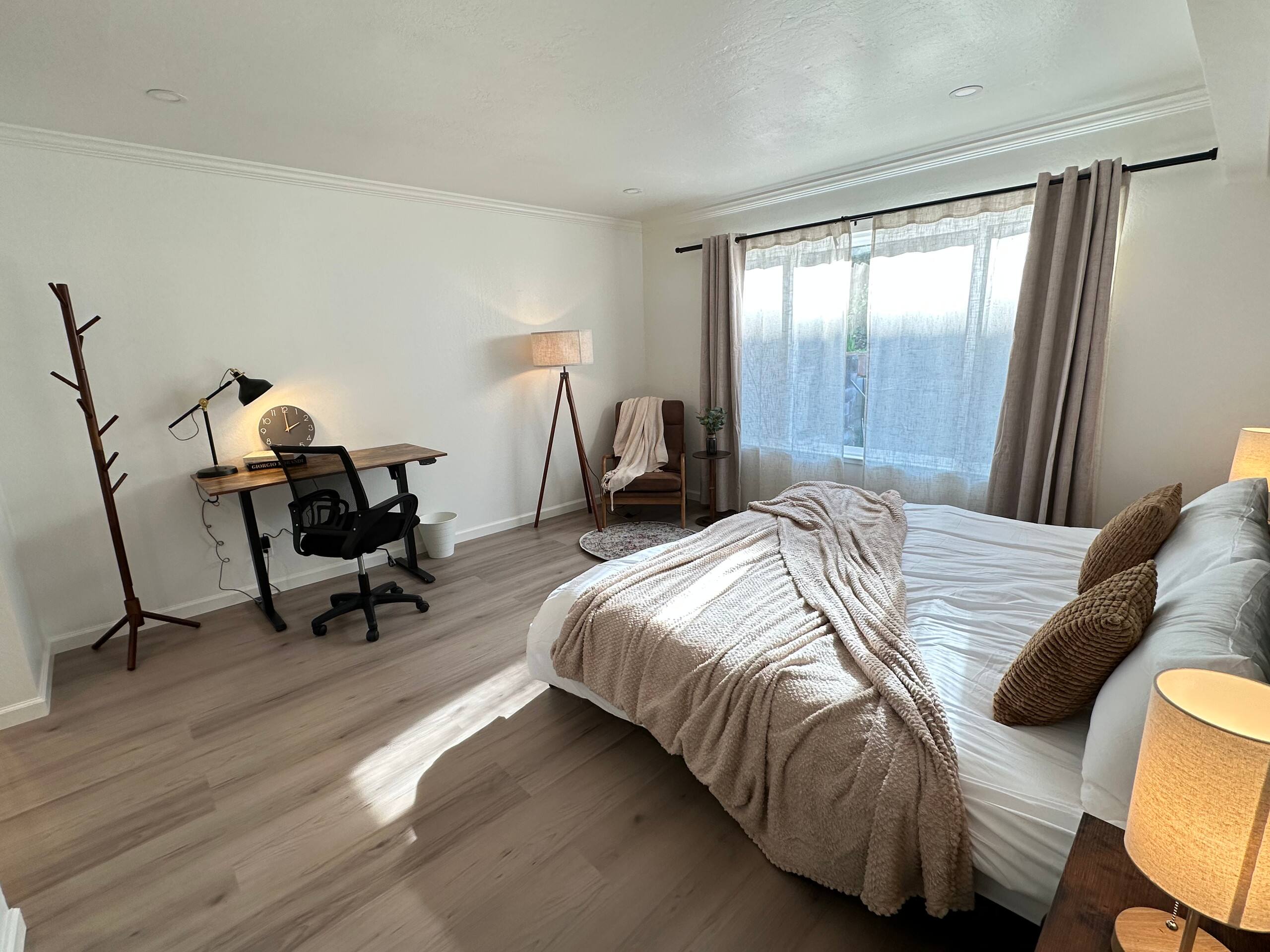 Home in San Francisco · ★4.86 · 4 bedrooms · 5 beds · 2 baths - Image 40