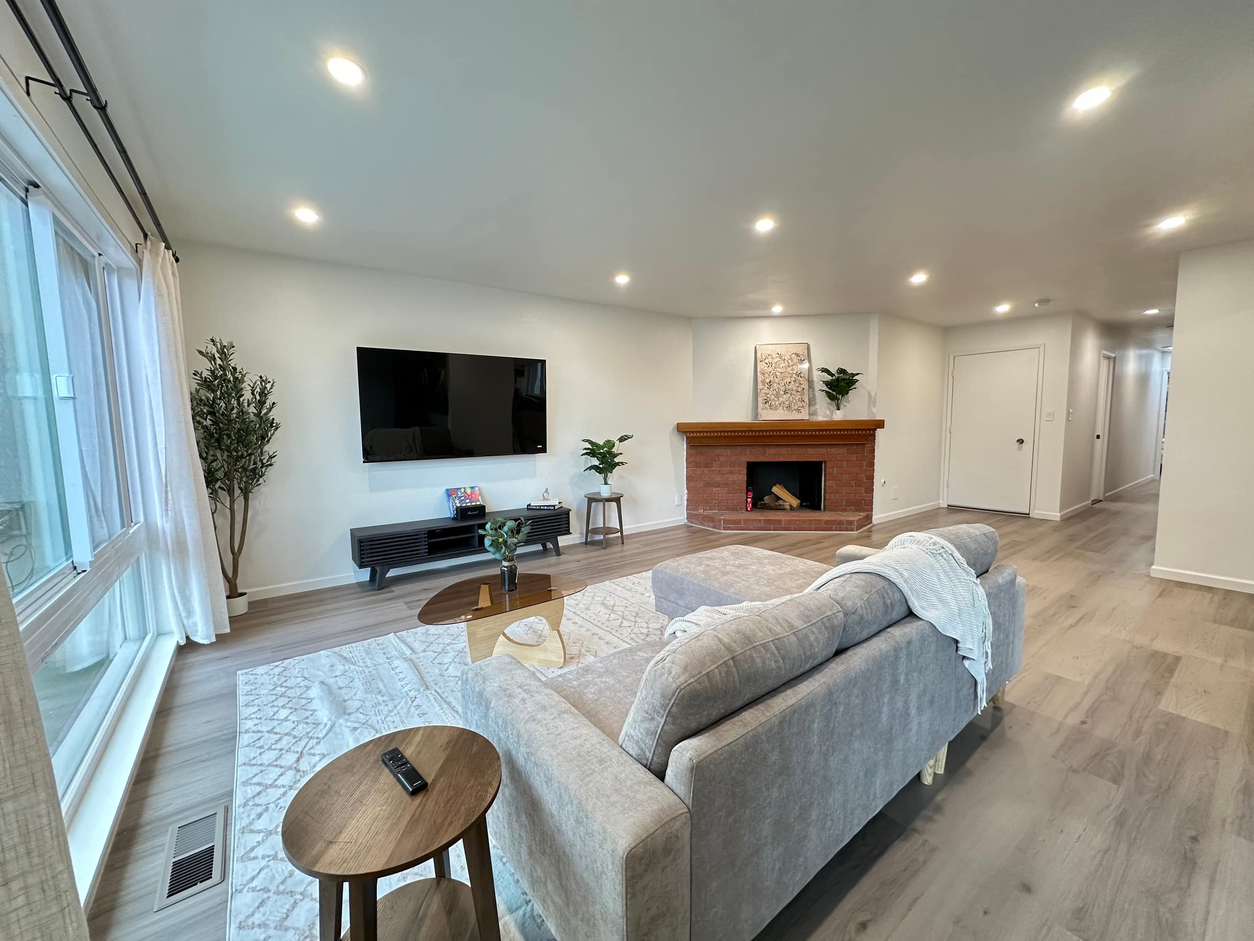 Home in San Francisco · ★4.86 · 4 bedrooms · 5 beds · 2 baths - Image 6