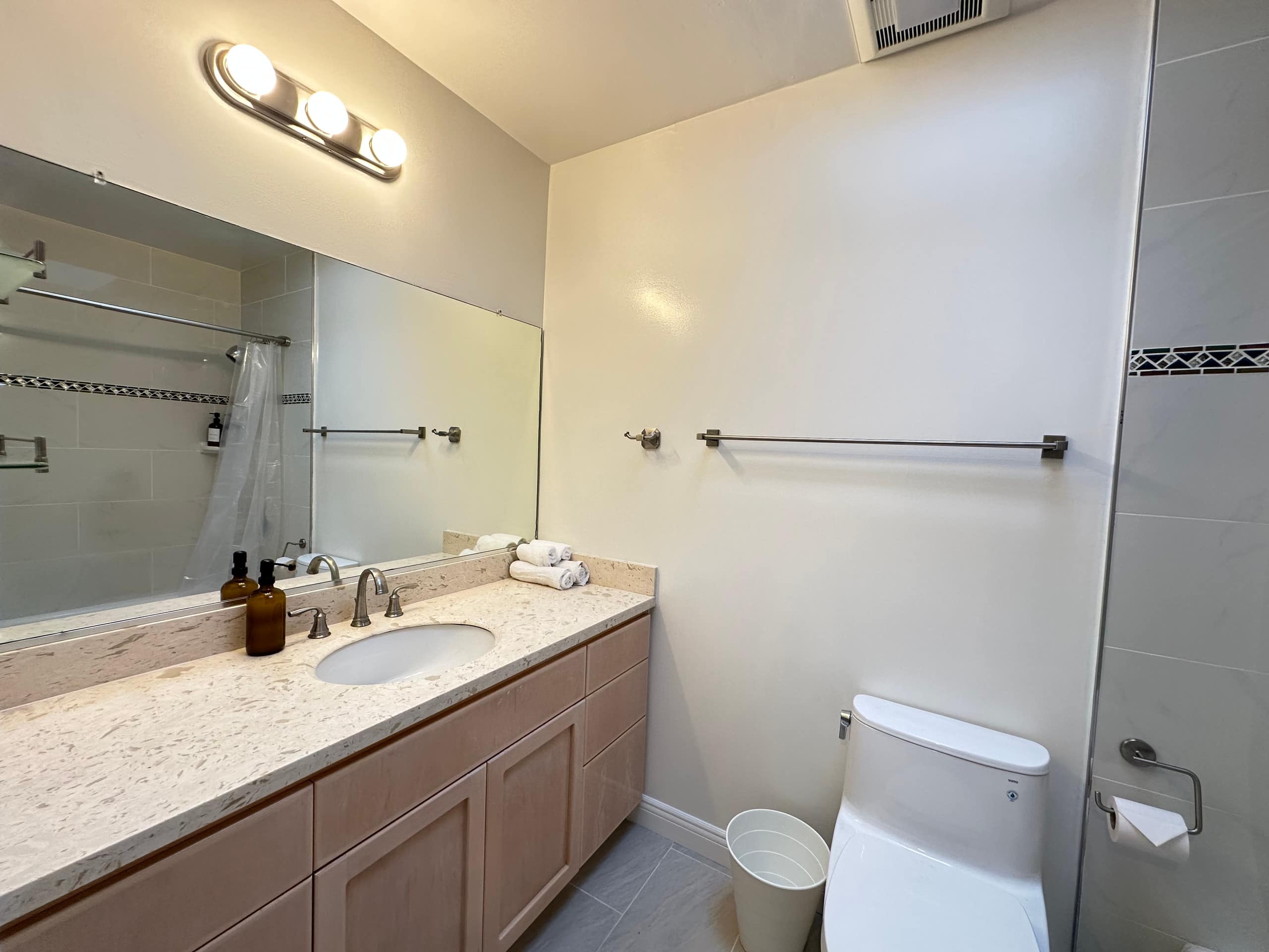 Home in San Francisco · ★4.86 · 4 bedrooms · 5 beds · 2 baths - Image 85